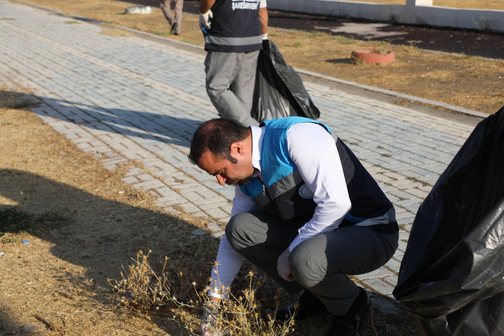 Sahilyolunda Geniş Kapsamlı Temizlik Kampanyası