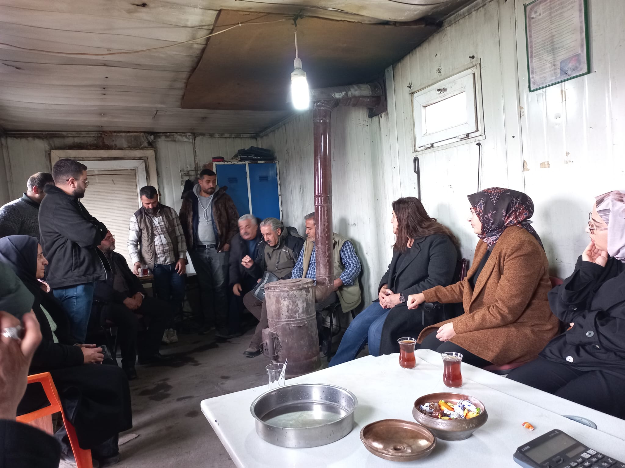 Co-Chairs Continue Visits to Tradesmen